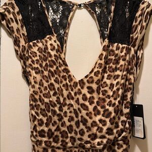 New w tags woman’s Guess animal print dress small open back shirred lace medium
